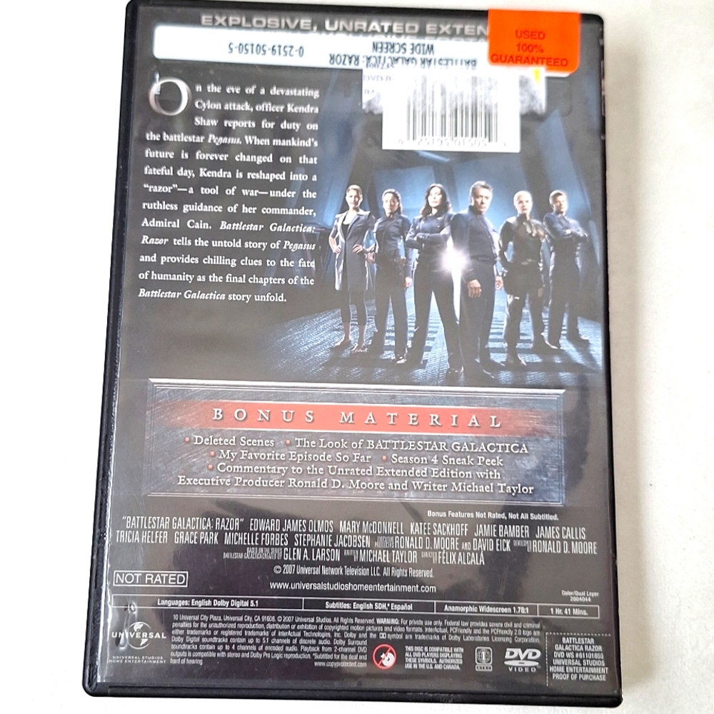 Battlestar Galactica Razor DVD - Picture 2 of 3
